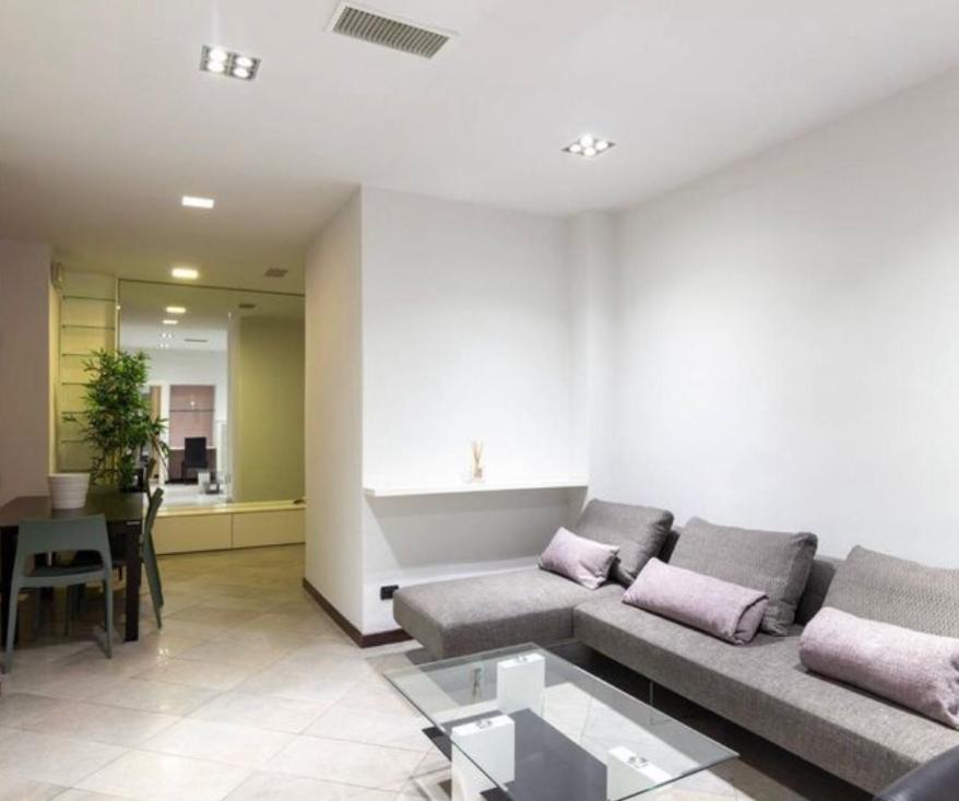 Luxury Home 100 Mq A Stone'S Throw From The Duomo Милано Екстериор снимка